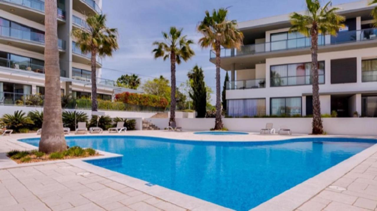 Apartamentos Cavalo Preto Beach Resort Quarteira Dış mekan fotoğraf